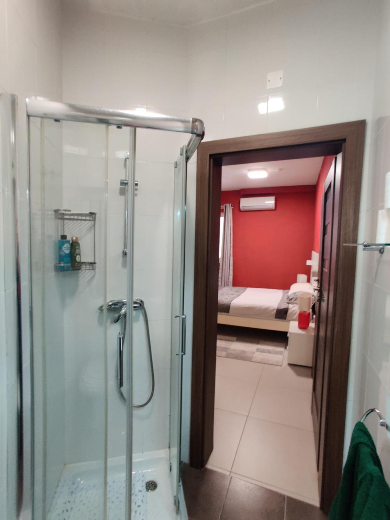 Depiro Point Deluxe - Modern, Designer Apartment 2 Minutes Away From Popular Sliema Seafront Exteriör bild