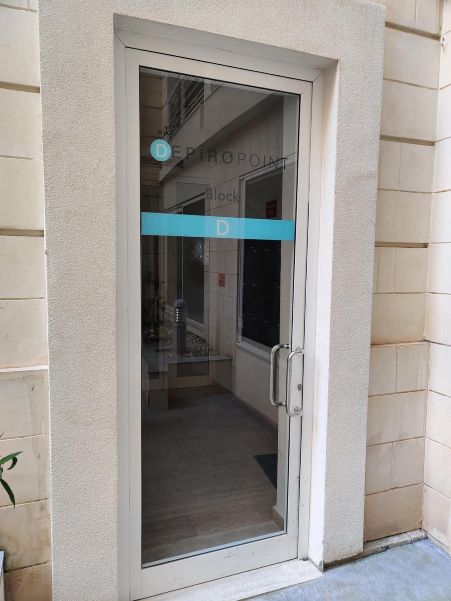 Depiro Point Deluxe - Modern, Designer Apartment 2 Minutes Away From Popular Sliema Seafront Exteriör bild