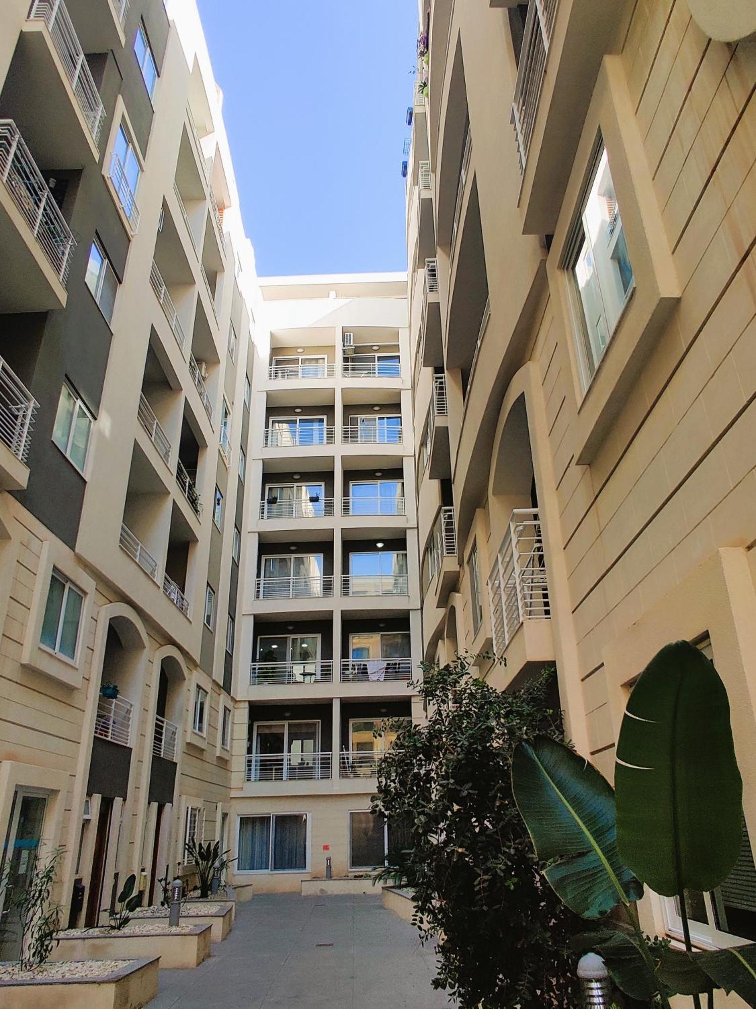 Depiro Point Deluxe - Modern, Designer Apartment 2 Minutes Away From Popular Sliema Seafront Exteriör bild