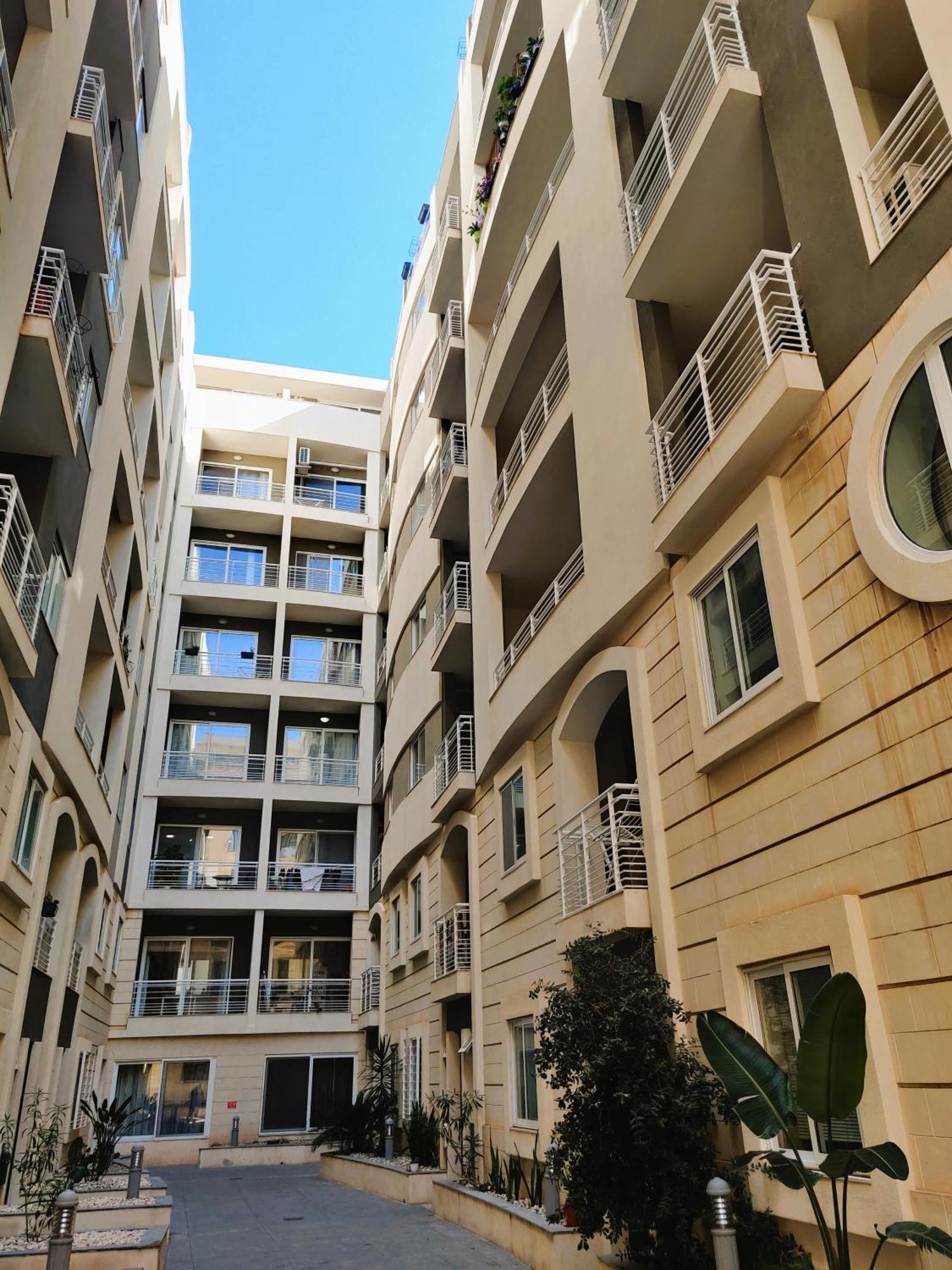 Depiro Point Deluxe - Modern, Designer Apartment 2 Minutes Away From Popular Sliema Seafront Exteriör bild