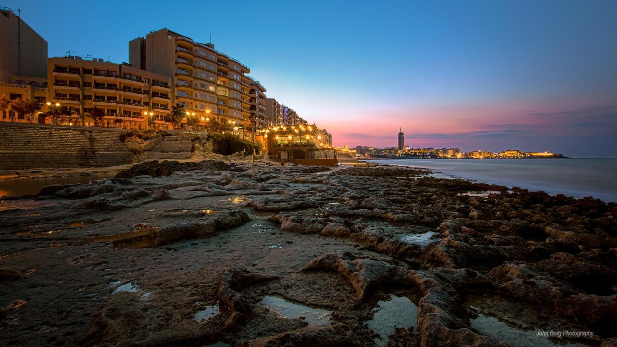 Depiro Point Deluxe - Modern, Designer Apartment 2 Minutes Away From Popular Sliema Seafront Exteriör bild